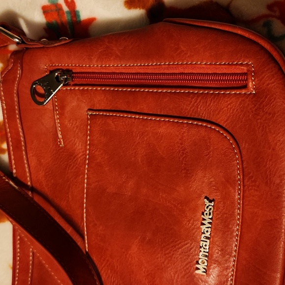 Montana West  crossbody concealed bag. Gently used, clean inside. - Picture 5 of 6